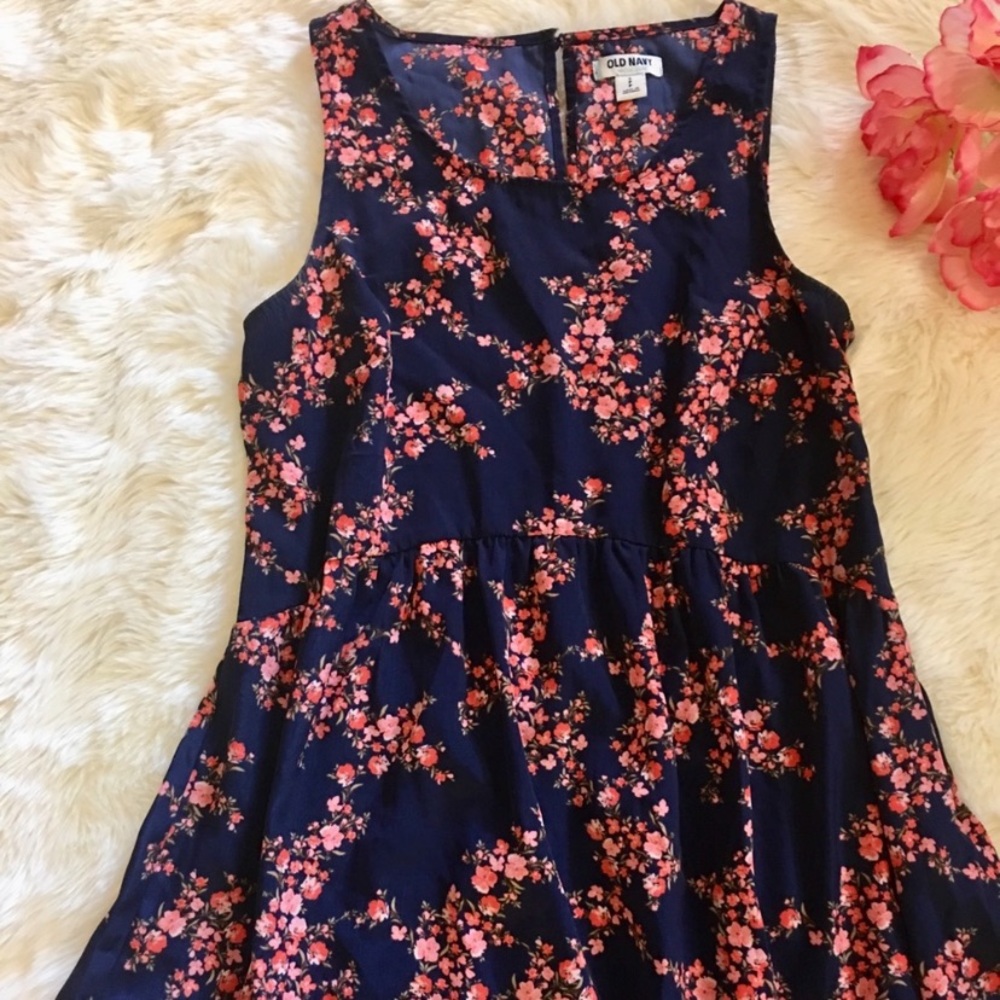 🚨NEW Adorable Floral Summer Dress keyhole back - Picture 2 of 3